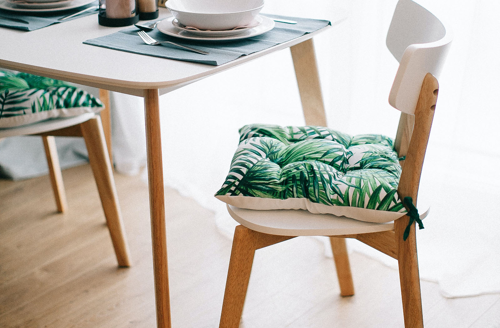 milk paint dining room chairs